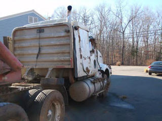 1995 International 9400 Salvage